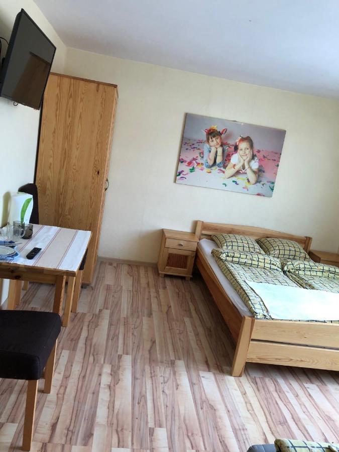 U Pauli I Eryka Apartment Leba Bagian luar foto